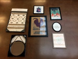 How to make a gallery wall as part of your speech room decor, by Tween Speech Therapy